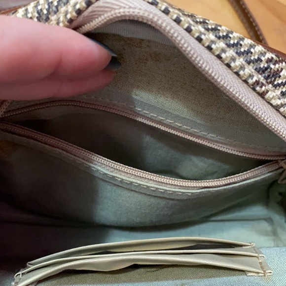 Small Crossbody Purse - Picture 6 of 8